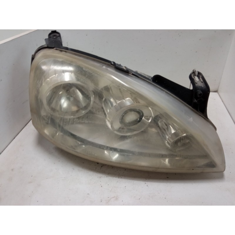 Recambio de faro derecho para opel corsa c (x01) 1.3 cdti (f08, f68) referencia OEM IAM   