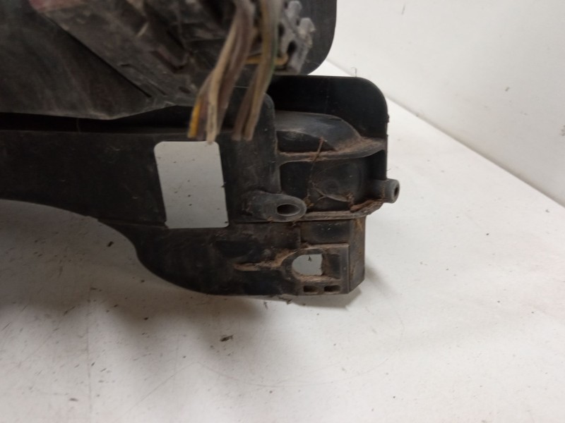 Recambio de faro derecho para opel corsa c (x01) 1.3 cdti (f08, f68) referencia OEM IAM   