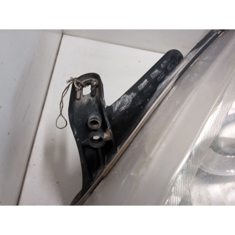 Recambio de faro izquierdo para opel corsa c (x01) 1.3 cdti (f08, f68) referencia OEM IAM 0096726  