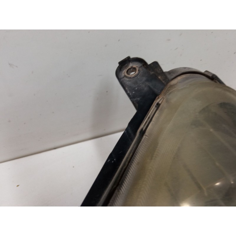 Recambio de faro izquierdo para opel corsa c (x01) 1.3 cdti (f08, f68) referencia OEM IAM 0096726  