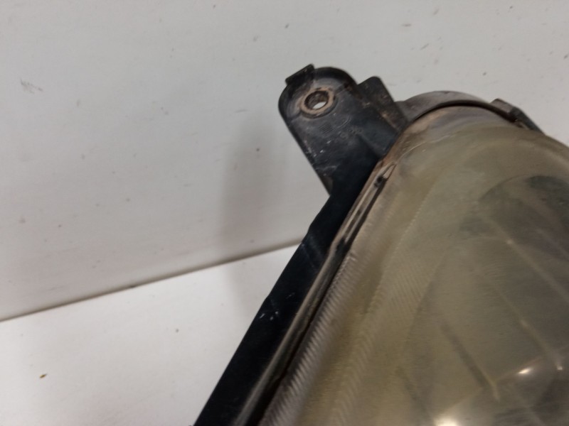 Recambio de faro izquierdo para opel corsa c (x01) 1.3 cdti (f08, f68) referencia OEM IAM 0096726  