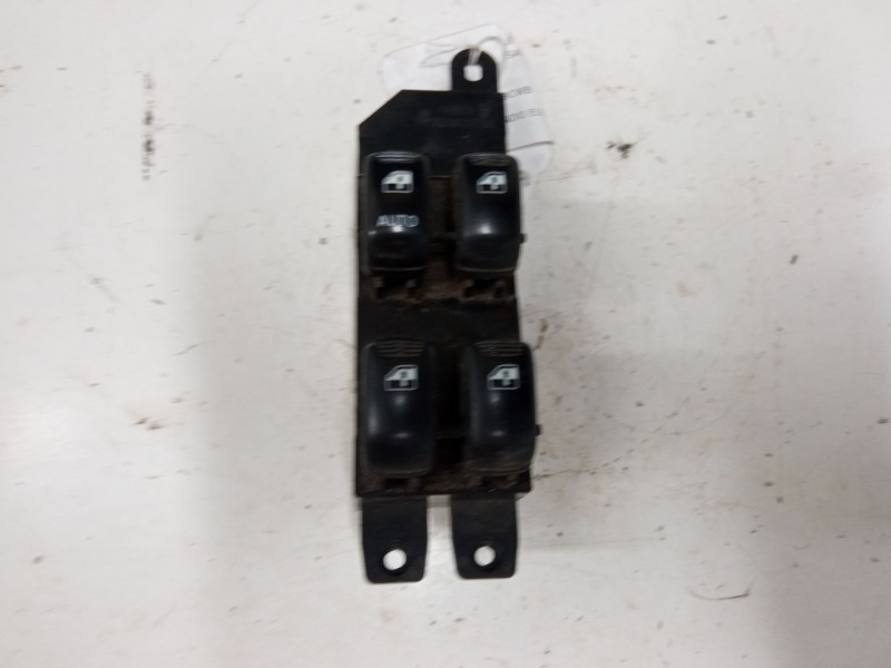 Recambio de mando elevalunas delantero izquierdo para hyundai santa fé i furgoneta/suv (sm) 2.4 4x4 referencia OEM IAM   
