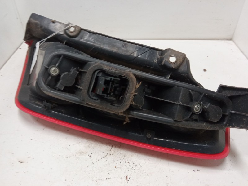 Recambio de piloto trasero izquierdo para fiat grande punto (199_) 1.4 (199axb11, 199axb1a, 199bxb1a, 199axl1a) referencia OEM I