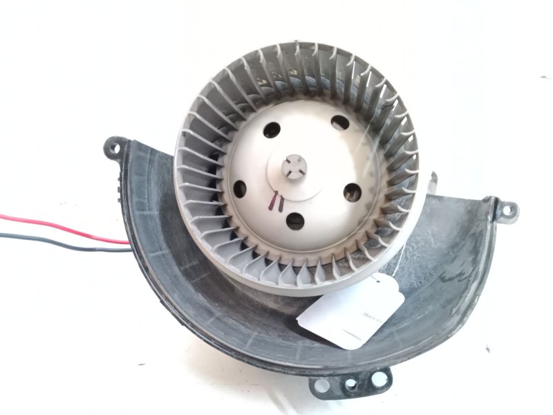 Recambio de motor calefaccion para opel astra h gtc (a04) 1.4 (l08) referencia OEM IAM 52421335  