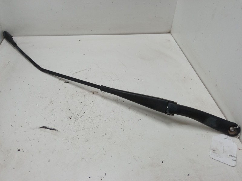 Recambio de brazo limpia delantero derecho para fiat grande punto (199_) 1.4 (199axb11, 199axb1a, 199bxb1a, 199axl1a) referencia