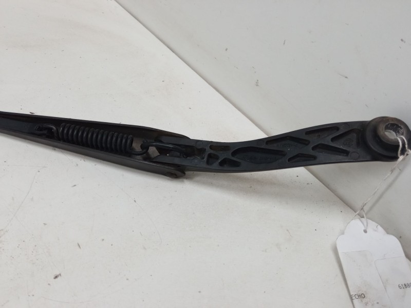 Recambio de brazo limpia delantero derecho para fiat grande punto (199_) 1.4 (199axb11, 199axb1a, 199bxb1a, 199axl1a) referencia