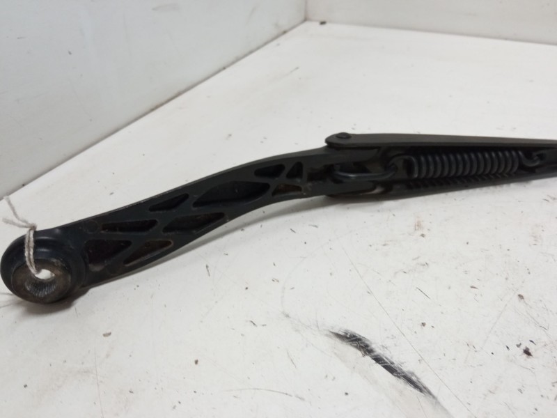 Recambio de brazo limpia delantero izquierdo para fiat grande punto (199_) 1.4 (199axb11, 199axb1a, 199bxb1a, 199axl1a) referenc