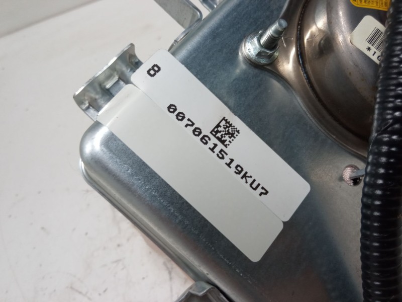 Recambio de airbag salpicadero para toyota yaris (_p13_) 1.5 (nsp131_) referencia OEM IAM 0589P1001067  