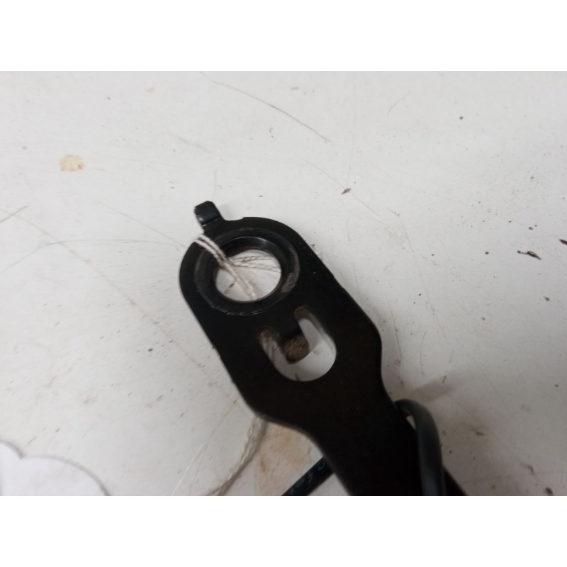 Recambio de anclaje cinturon delantero izquierdo para peugeot 208 i (ca_, cc_) 1.6 hdi / bluehdi 75 referencia OEM IAM   