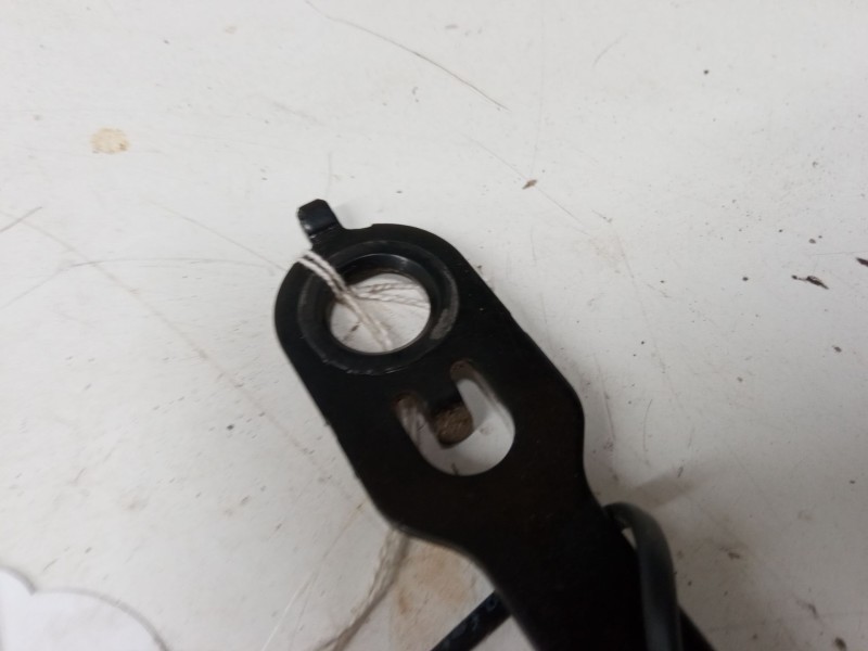 Recambio de anclaje cinturon delantero izquierdo para peugeot 208 i (ca_, cc_) 1.6 hdi / bluehdi 75 referencia OEM IAM   