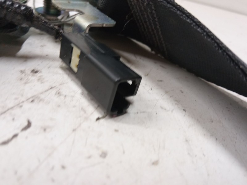 Recambio de anclaje cinturon trasero derecho para toyota yaris (_p13_) 1.5 (nsp131_) referencia OEM IAM   