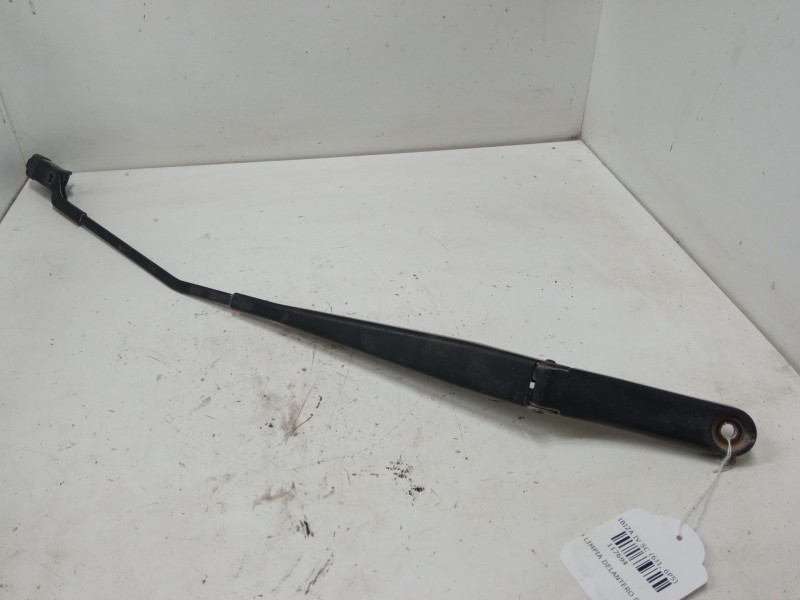 Recambio de brazo limpia delantero derecho para seat ibiza iv sc (6j1, 6p5) 1.2 referencia OEM IAM   