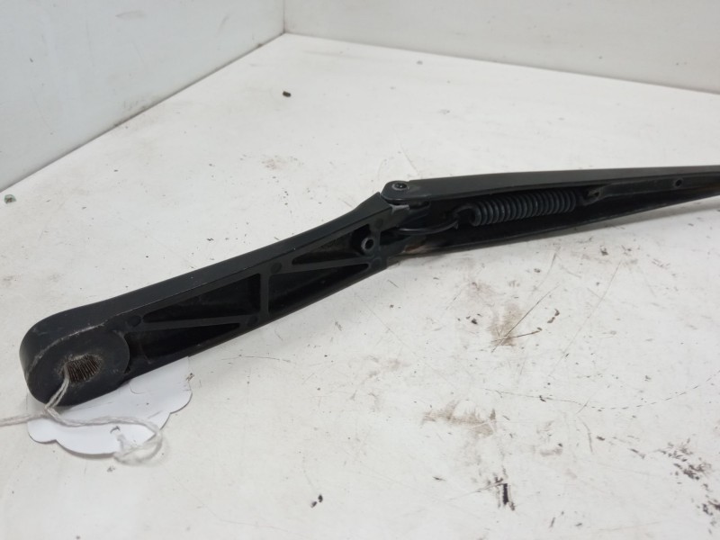 Recambio de brazo limpia delantero izquierdo para seat ibiza iv sc (6j1, 6p5) 1.2 referencia OEM IAM   