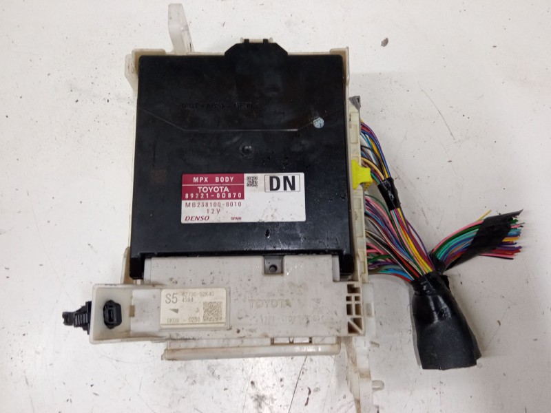 Recambio de bsi para toyota yaris (_p13_) 1.5 (nsp131_) referencia OEM IAM 892210D870  