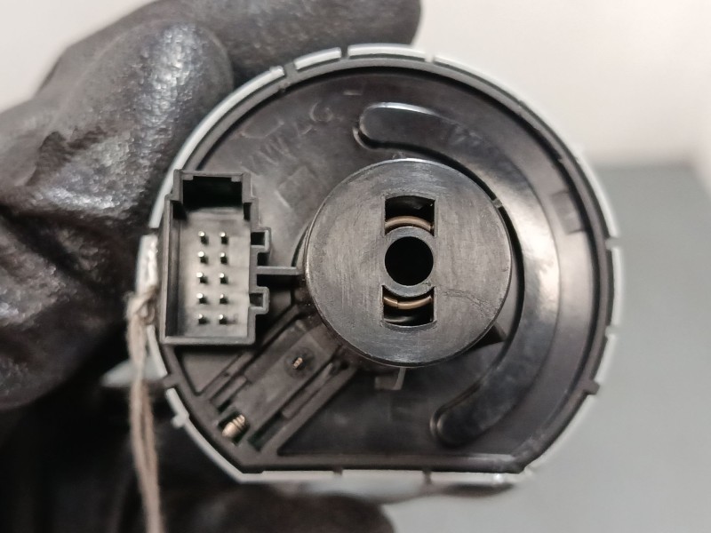 Recambio de conmutador de luces para skoda fabia iii (nj3) 1.0 referencia OEM IAM 5E094143  