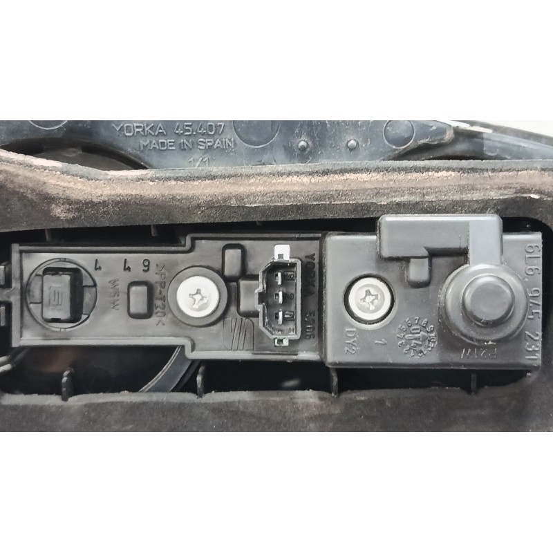 Recambio de piloto trasero porton derecho para seat ibiza iii (6l1) 1.4 16v referencia OEM IAM   