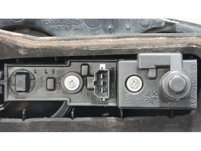 Recambio de piloto trasero porton derecho para seat ibiza iii (6l1) 1.4 16v referencia OEM IAM   