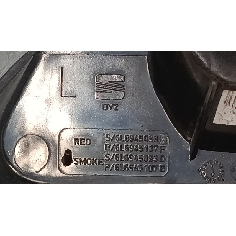Recambio de piloto trasero porton izquierdo para seat ibiza iii (6l1) 1.4 16v referencia OEM IAM 6L6945093  