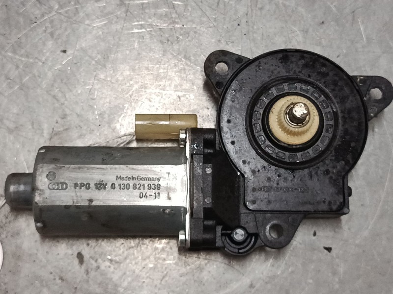 Recambio de motor elevaluna delantero derecho para ford fusion (ju_) 1.6 tdci referencia OEM IAM 0130821939  