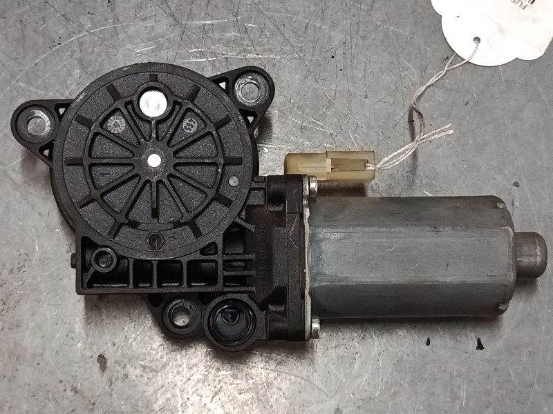 Recambio de motor elevaluna delantero derecho para ford fusion (ju_) 1.6 tdci referencia OEM IAM 0130821939  