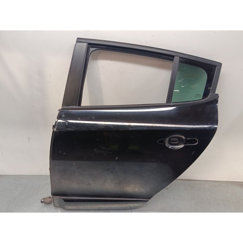 Recambio de puerta trasera izquierda para renault megane iii hatchback (bz0/1_, b3_) 1.5 dci (bz1g, bz1w, bz0r) referencia OEM I