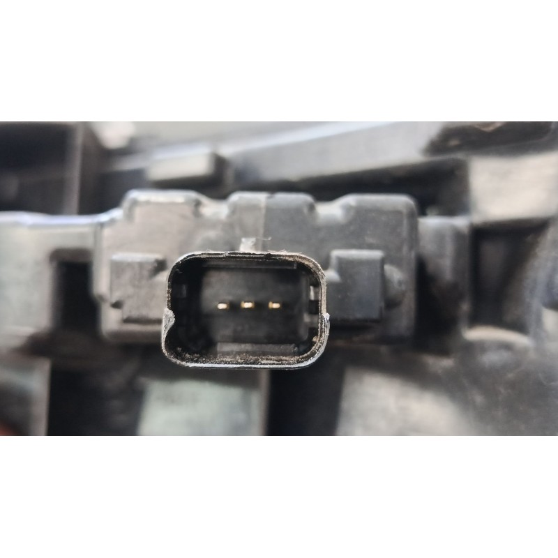 Recambio de faro luz diurna derecho para renault megane iii hatchback (bz0/1_, b3_) 1.5 dci (bz1g, bz1w, bz0r) referencia OEM IA