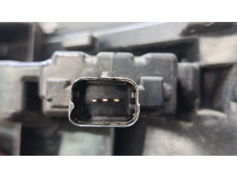 Recambio de faro luz diurna derecho para renault megane iii hatchback (bz0/1_, b3_) 1.5 dci (bz1g, bz1w, bz0r) referencia OEM IA