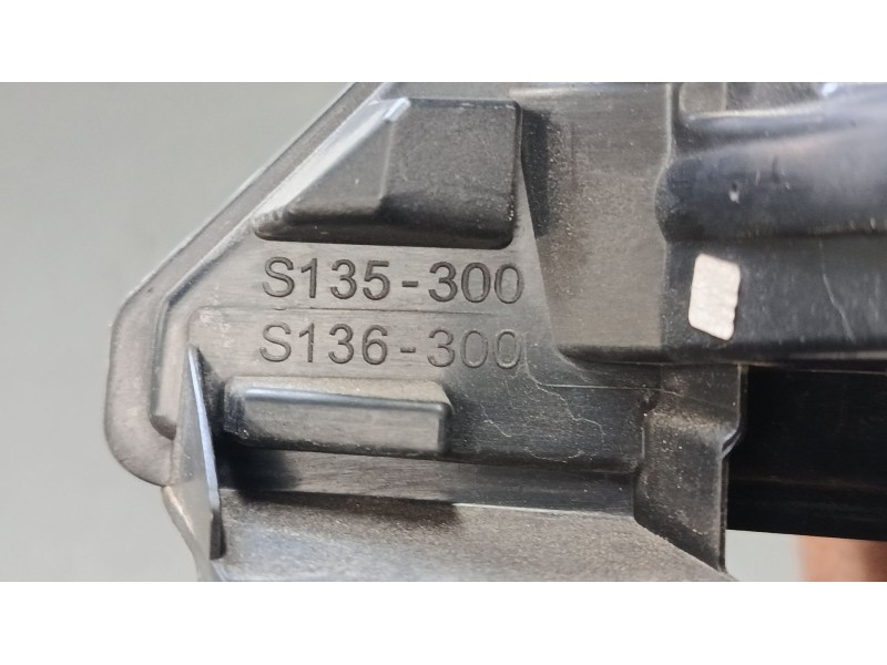 Recambio de faro luz diurna derecho para renault megane iii hatchback (bz0/1_, b3_) 1.5 dci (bz1g, bz1w, bz0r) referencia OEM IA