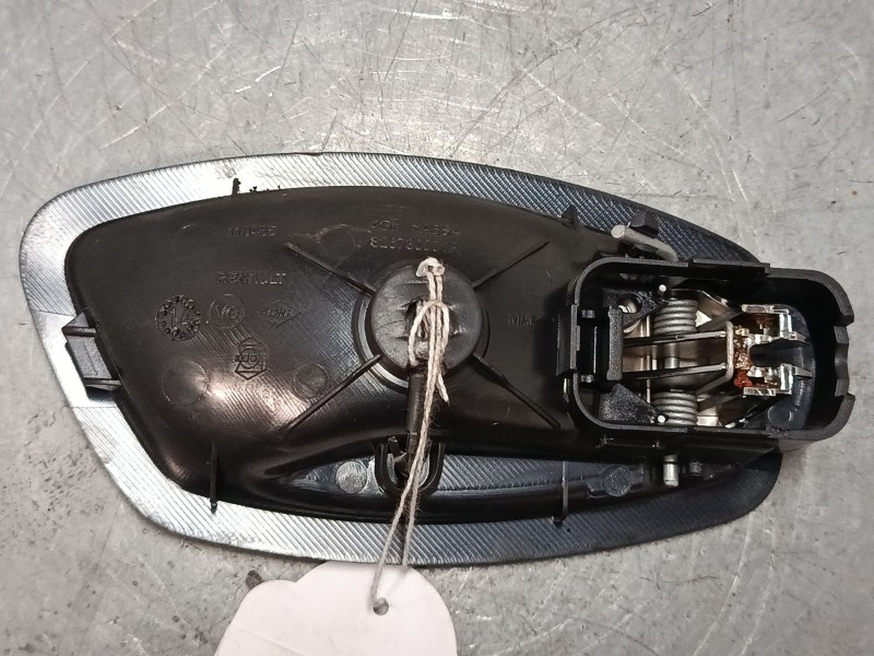 Recambio de maneta interior puerta trasera izquierda para renault megane iii hatchback (bz0/1_, b3_) 1.5 dci (bz1g, bz1w, bz0r) 