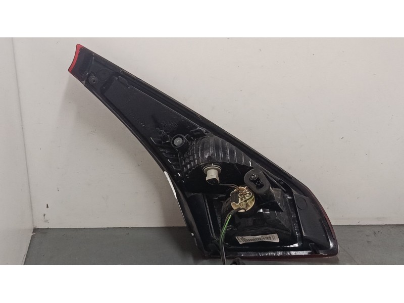 Recambio de piloto trasero porton derecho para renault megane iii hatchback (bz0/1_, b3_) 1.5 dci (bz1g, bz1w, bz0r) referencia 
