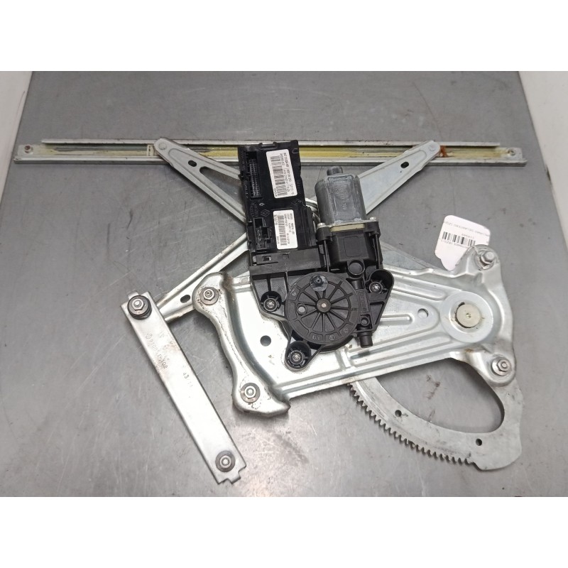 Recambio de elevalunas delantero izquierdo para renault megane iii hatchback (bz0/1_, b3_) 1.5 dci (bz1g, bz1w, bz0r) referencia