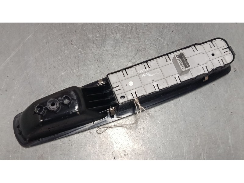 Recambio de mando elevalunas delantero izquierdo para renault megane iii hatchback (bz0/1_, b3_) 1.5 dci (bz1g, bz1w, bz0r) refe