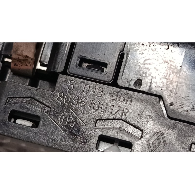 Recambio de mando elevalunas delantero izquierdo para renault megane iii hatchback (bz0/1_, b3_) 1.5 dci (bz1g, bz1w, bz0r) refe