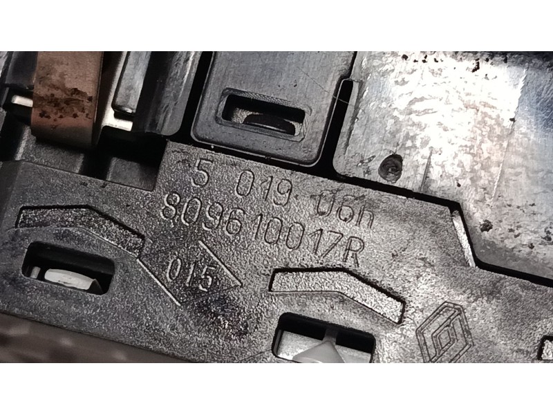 Recambio de mando elevalunas delantero izquierdo para renault megane iii hatchback (bz0/1_, b3_) 1.5 dci (bz1g, bz1w, bz0r) refe