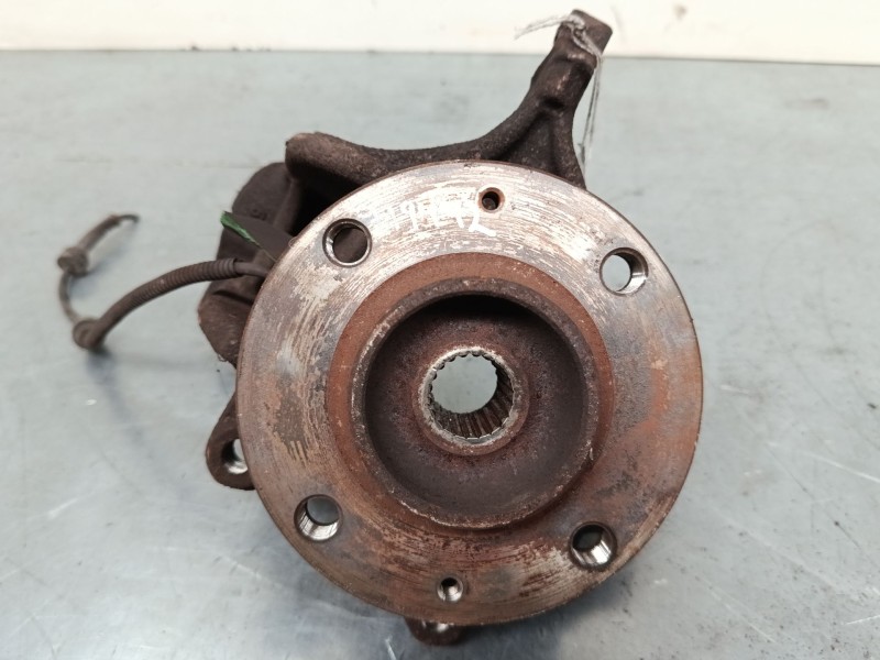 Recambio de mangueta delantera izquierda para peugeot 207/207+ (wa_, wc_) 1.4 16v referencia OEM IAM   