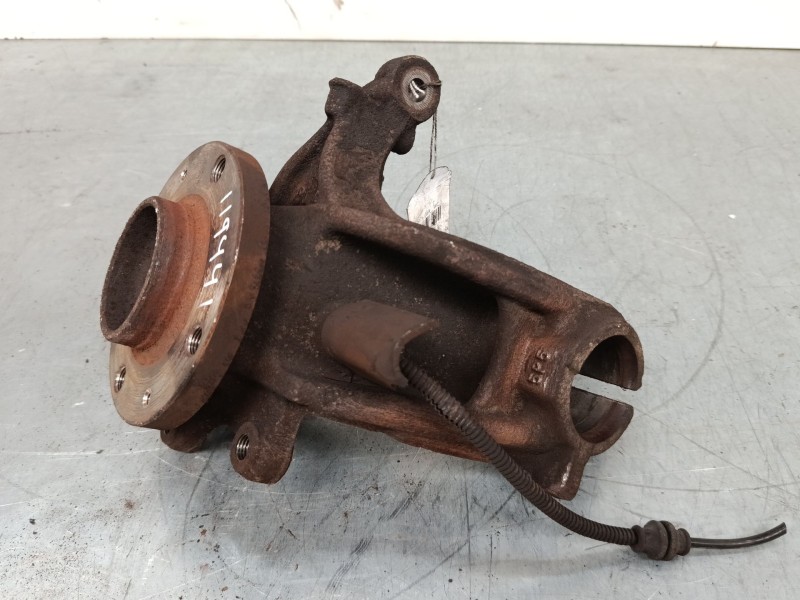 Recambio de mangueta delantera derecha para peugeot 207/207+ (wa_, wc_) 1.4 16v referencia OEM IAM   