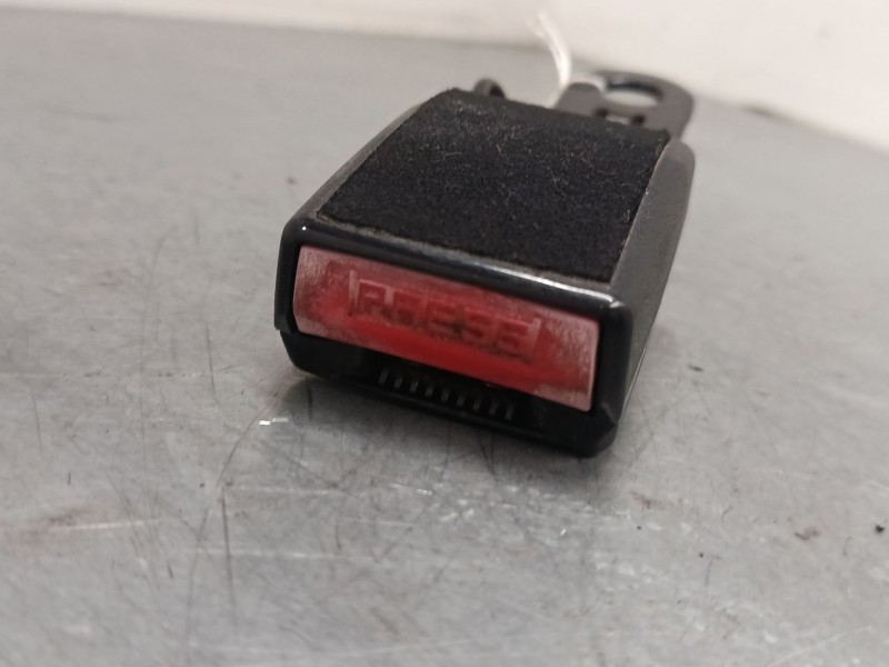 Recambio de anclaje cinturon delantero izquierdo para peugeot 207/207+ (wa_, wc_) 1.4 16v referencia OEM IAM   