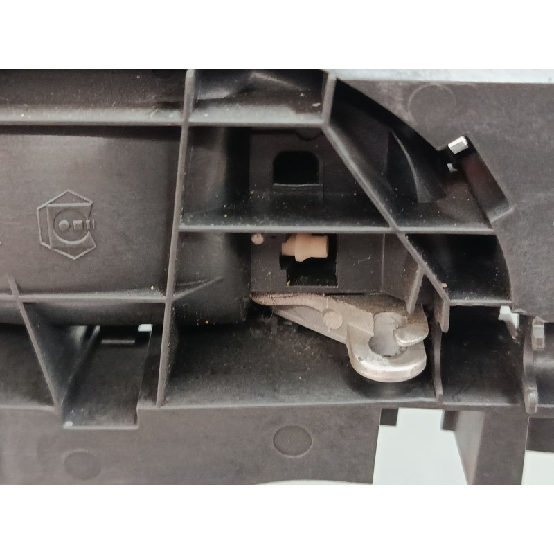 Recambio de maneta interior puerta delantera izquierda para peugeot 207/207+ (wa_, wc_) 1.4 16v referencia OEM IAM   