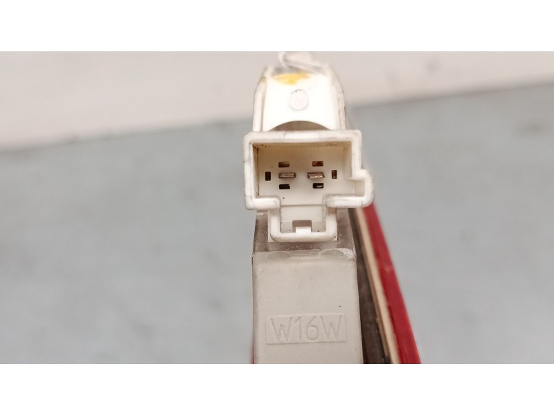 Recambio de luz central de freno para ford fusion (ju_) 1.6 referencia OEM IAM   