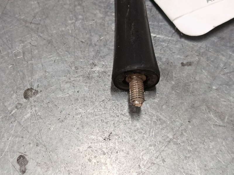 Recambio de antena para seat ibiza iv (6j5, 6p1) 1.4 tdi referencia OEM IAM   