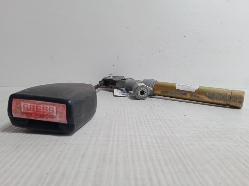 Recambio de anclaje cinturon delantero derecho para citroën c3 i (fc_, fn_) 1.4 i referencia OEM IAM   