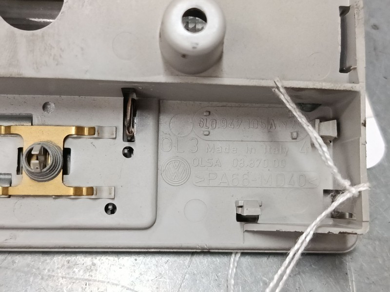 Recambio de luz interior delantera para seat ibiza iii (6l1) 1.9 tdi referencia OEM IAM   