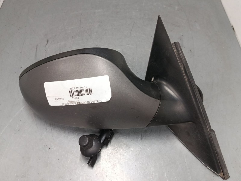 Recambio de retrovisor derecho para seat ibiza iii (6l1) 1.9 tdi referencia OEM IAM   