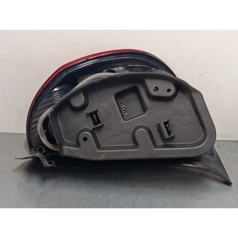 Recambio de piloto trasero izquierdo para citroën c5 i (dc_) 1.8 16v (dc6fzb, dc6fze) referencia OEM IAM   