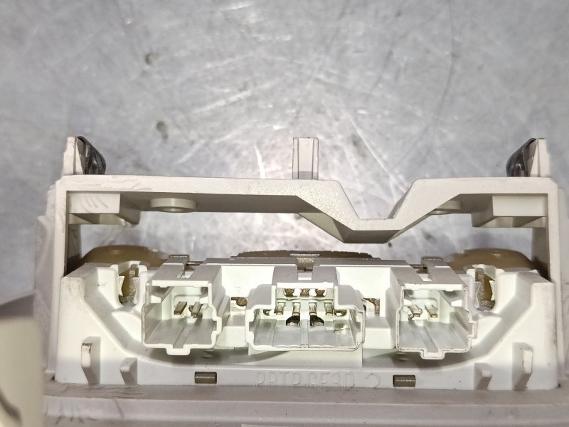 Recambio de luz interior delantera para citroën c5 i (dc_) 1.8 16v (dc6fzb, dc6fze) referencia OEM IAM 9636696877  