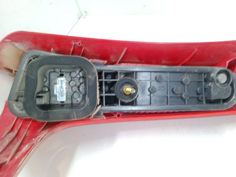 Recambio de piloto trasero izquierdo para peugeot 206 sw (2e/k) 1.4 hdi referencia OEM IAM   