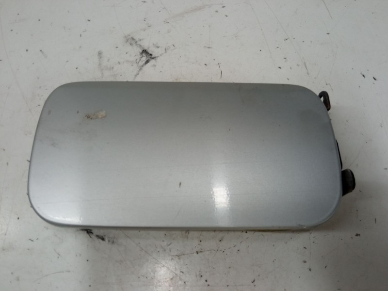 Recambio de tapa exterior combustible para bmw 5 touring (e39) 520 i referencia OEM IAM   