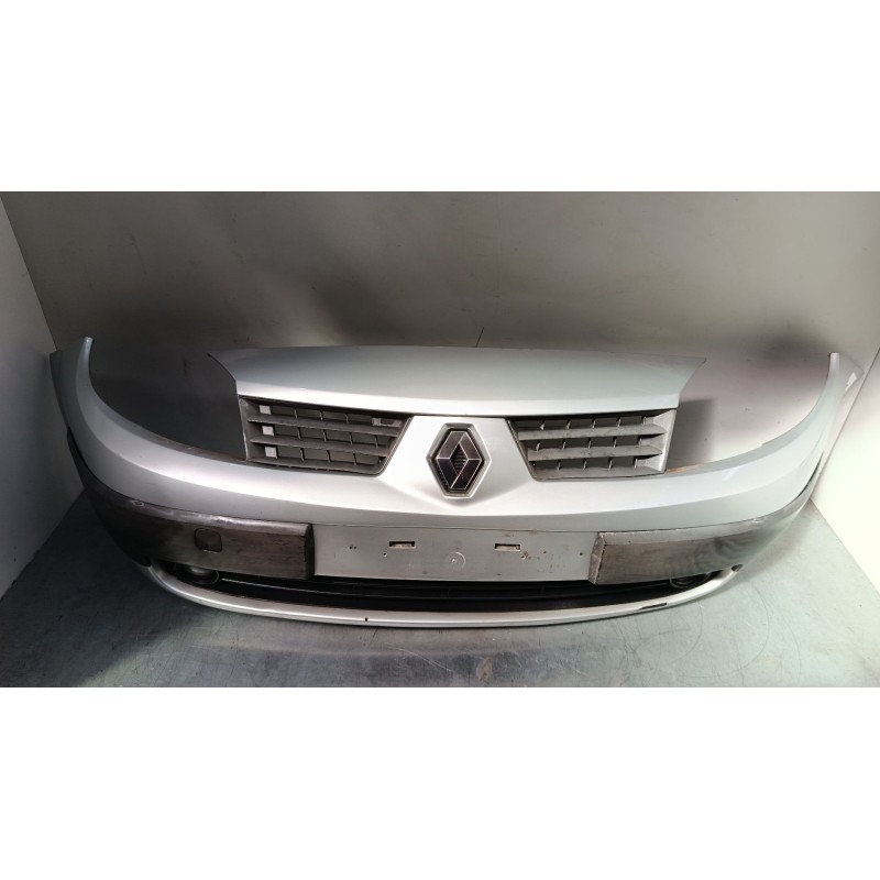 Recambio de paragolpes delantero para renault scénic ii (jm0/1_) 1.5 dci (jm02, jm13) referencia OEM IAM 8200139528  