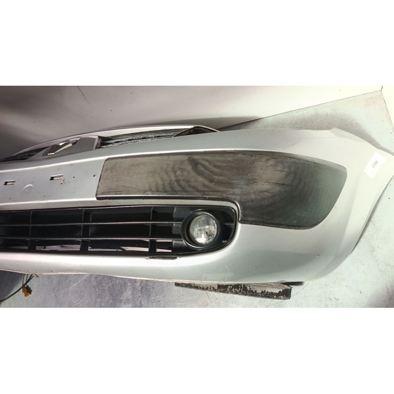 Recambio de paragolpes delantero para renault scénic ii (jm0/1_) 1.5 dci (jm02, jm13) referencia OEM IAM 8200139528  