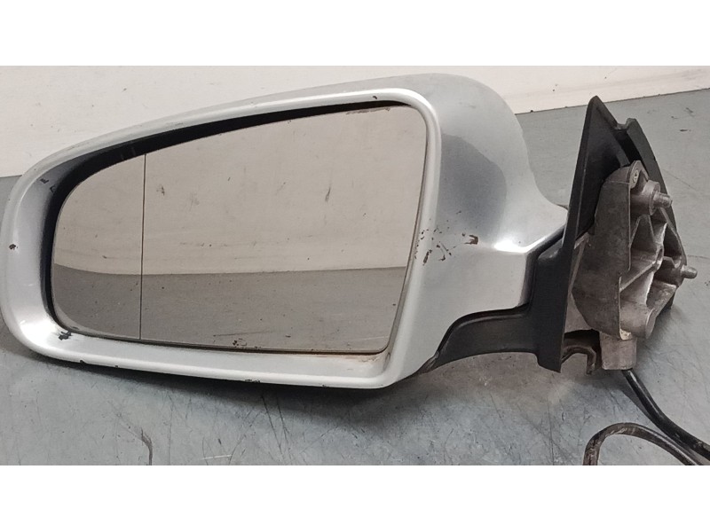 Recambio de retrovisor electrico izquierdo para audi a4 b6 (8e2) 1.9 tdi referencia OEM IAM   